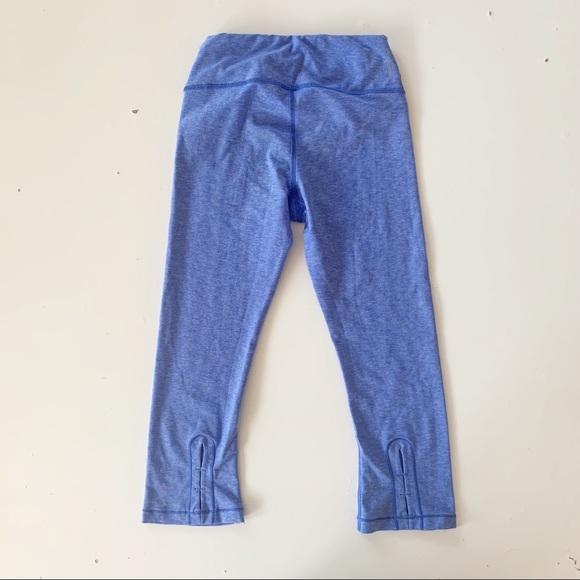 The North Face Flash Dry Cropped Leggings - Picture 6 of 14